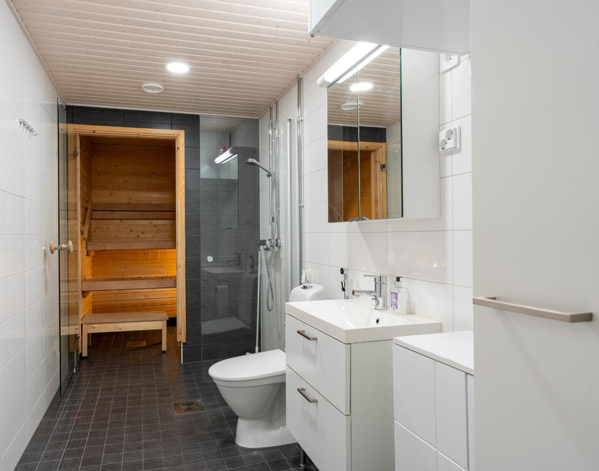 Easy Stay Rooms & Apartments Near Airport Вантаа Экстерьер фото